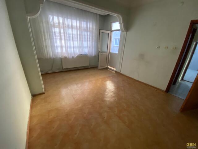 19-ÇAYIROVA YENİMAHALLE GAZİLER CAD. SATILIK DAİRE VE DÜKKANLAR
